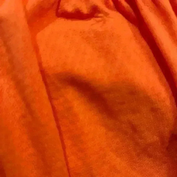 LuLuLemon Racer Back Tank with Built in Sports Bra - Picture 10 of 10